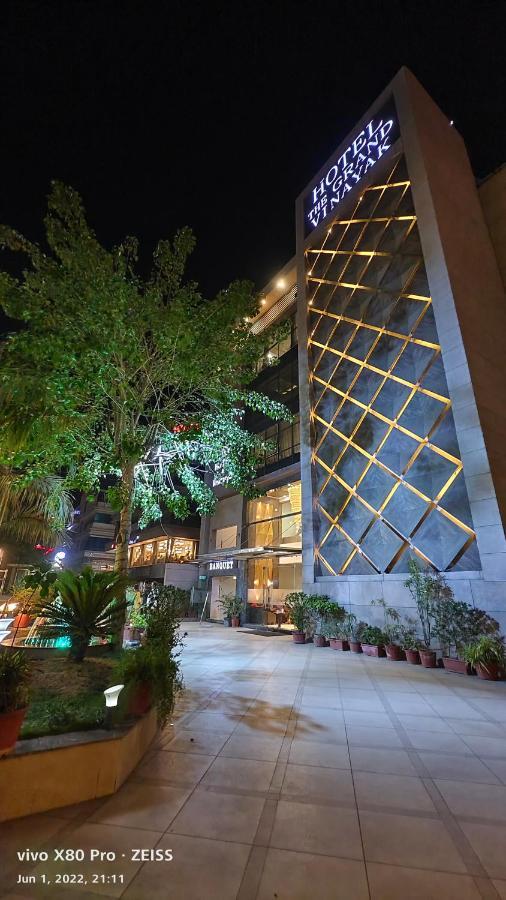 Tgv Hotel Ahmedabad Eksteriør billede